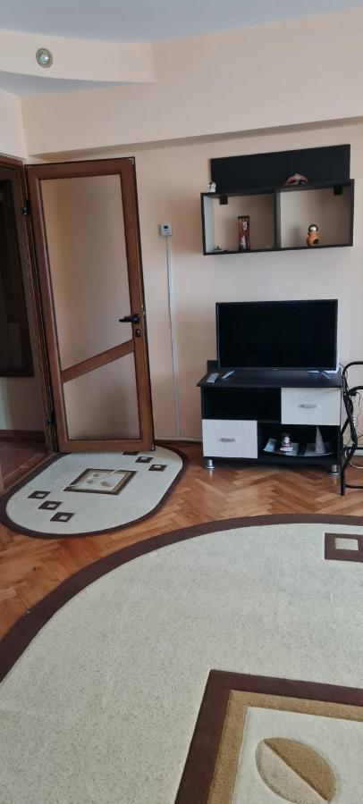 Apartament Cu 2 Camere Spatioase In Centrul Orasului - Andrei Brăila Exteriér fotografie